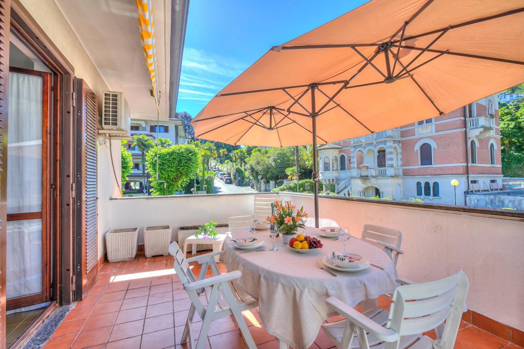 Appartamento Gaya Stresa Center - Happy Rentals 外观 照片